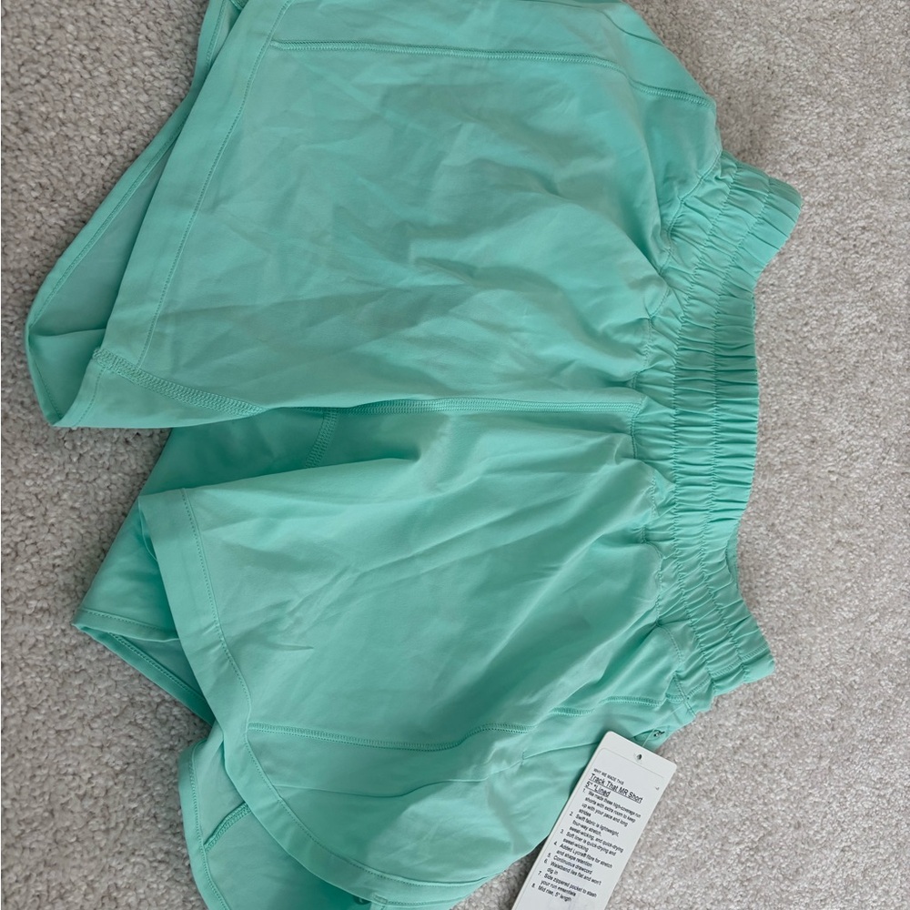 Lululemon Track That HR Shorts - Size 6 in Wild Mint